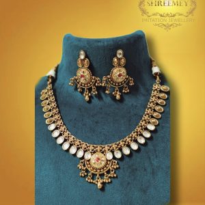 Shreemey-heritage-short-kundan-necklac