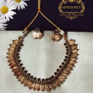 antique-coin-necklace