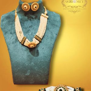 green-stone-pearl-choker