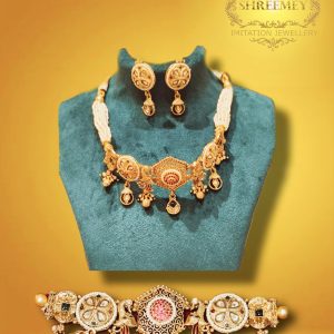 Shreemey Heritage Pearl Choker Necklace
