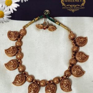 short-mango-necklace