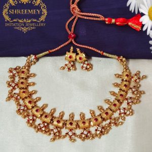 traditional-red-stone-choker