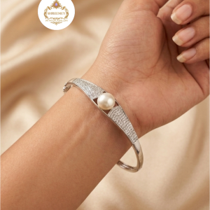 Ladies Bracelet