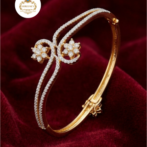 Ladies Bracelet