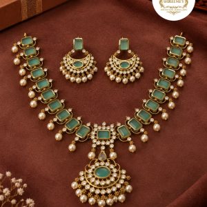 Short Necklace