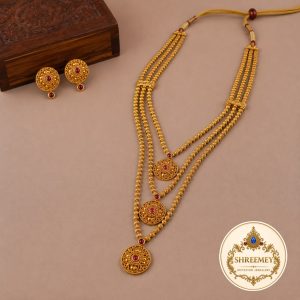 Long necklace